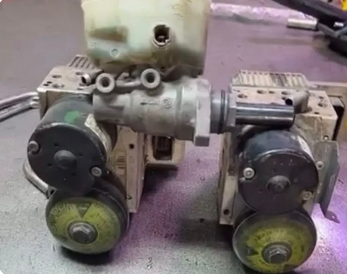 تعمیر فروش ای بی اس و ترمز دستی برقی جلالی در آمل